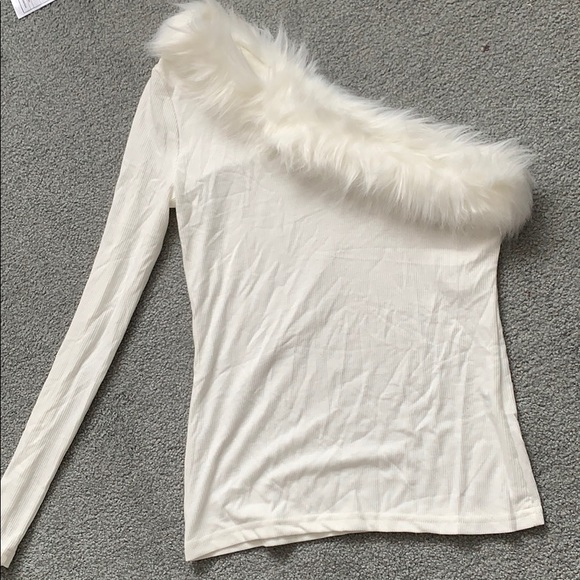 SHEIN Tops - Shein White one shoulder blouse